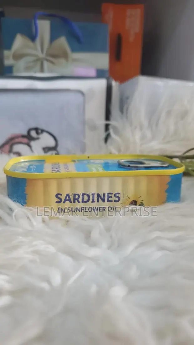 Nixe Sardines in Sunflower Oil. From UK · Photo 2
