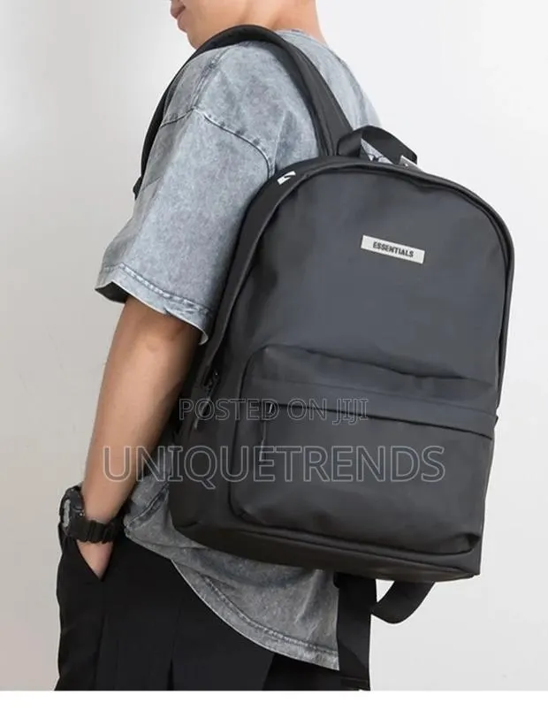 Quality Essential Backpacks · Photo 1
