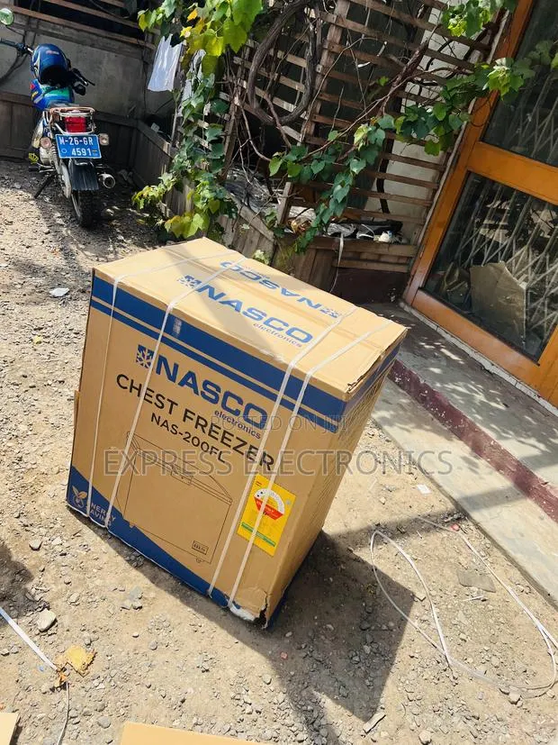 Spectacular Performance Chest Freezer Single 150l · Photo 1