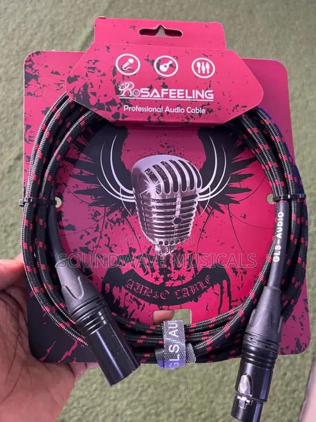 XLR Female to XLR Male · Photo 1