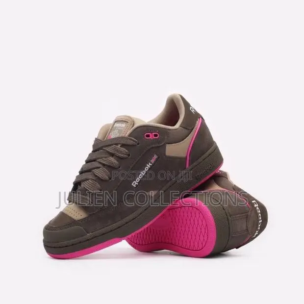 Reebok Classic Club C Bulc Grout · Photo 1