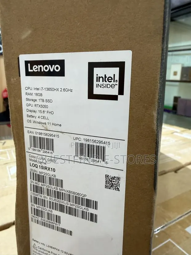 New Laptop Lenovo 16GB Intel Core i7 SSD 1T · Photo 1