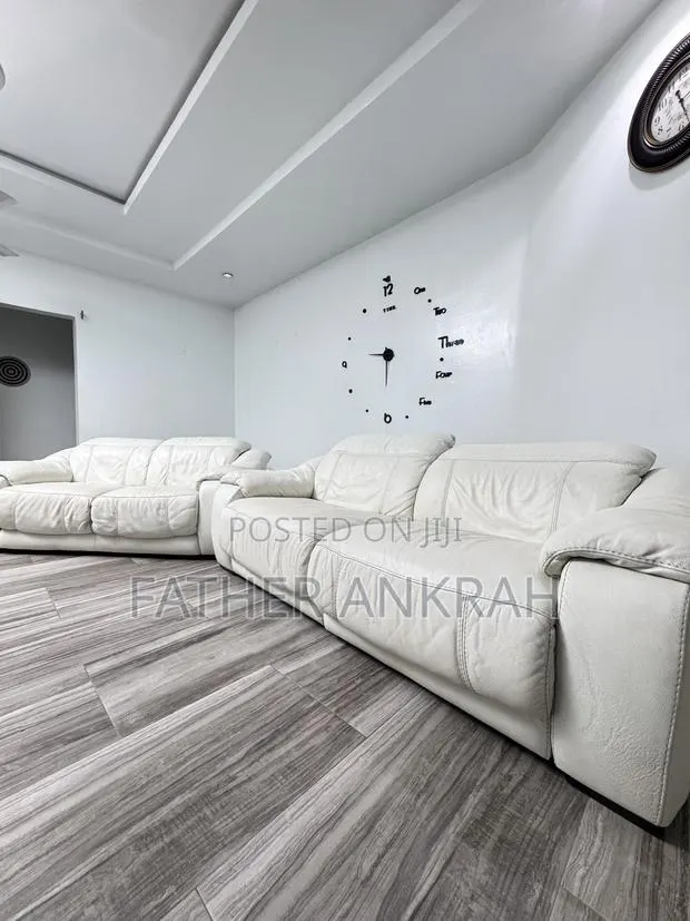 Very Neat Two in One Sofa Furniture for Sale · Photo 1
