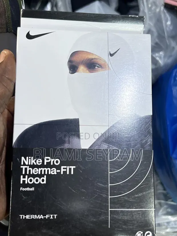Thermal Hood Face Mask · Photo 3