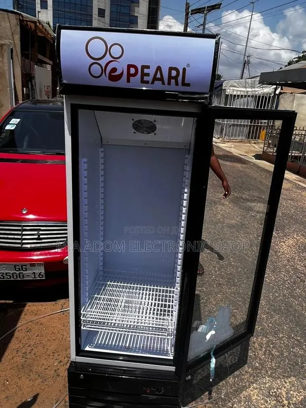 Cooler Pearl PVC-37 Display Fridge · Photo 1