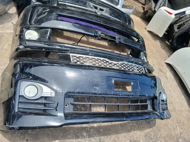 Toyota Voxy Front Bumper Complete 2012 2013 Model Home Use · Photo 1