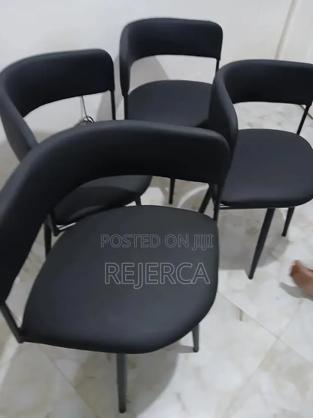 Qquality Brand New Dinning Chair · Photo 1