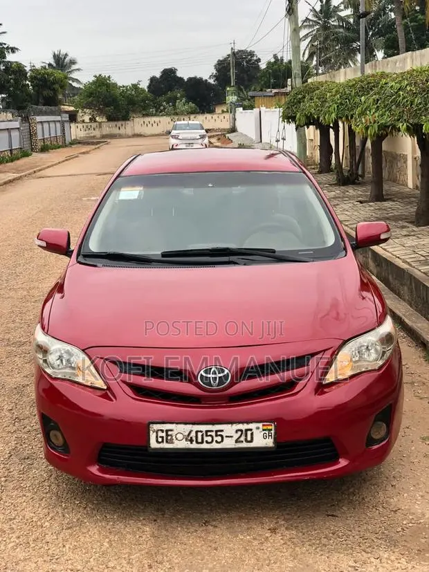 Toyota Corolla 2013 · Photo 1