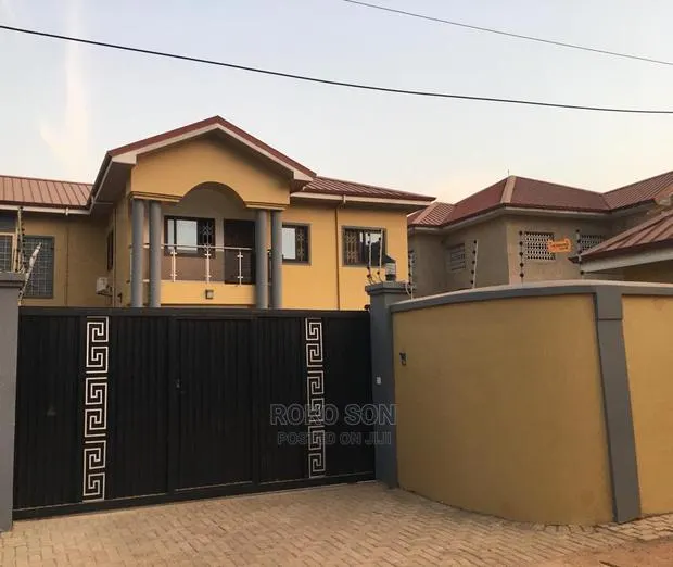 4bdrm Duplex in Dr Roko, East Legon for rent · Photo 1