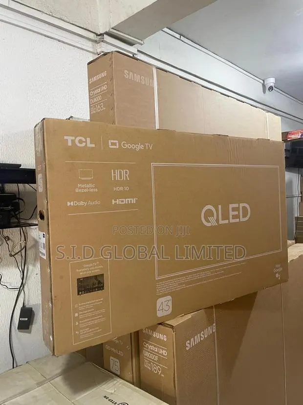 Experience Vivid Quantum Dot Color With the New TCL 43s5k · Photo 1