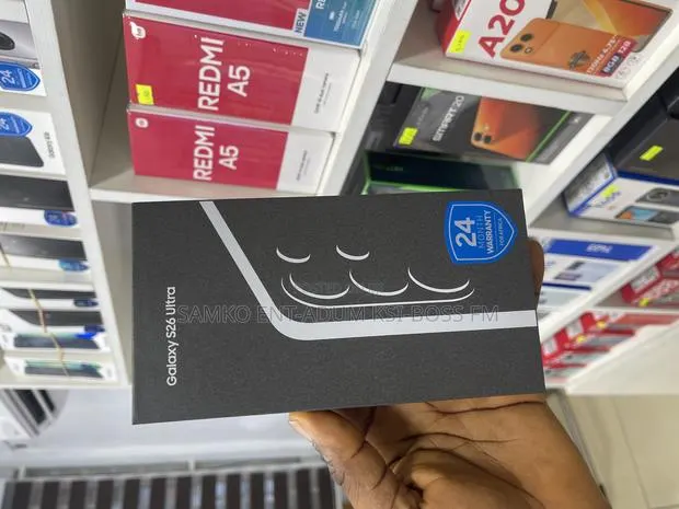 New Samsung Galaxy S26 Ultra 5G 256 GB Black · Photo 1
