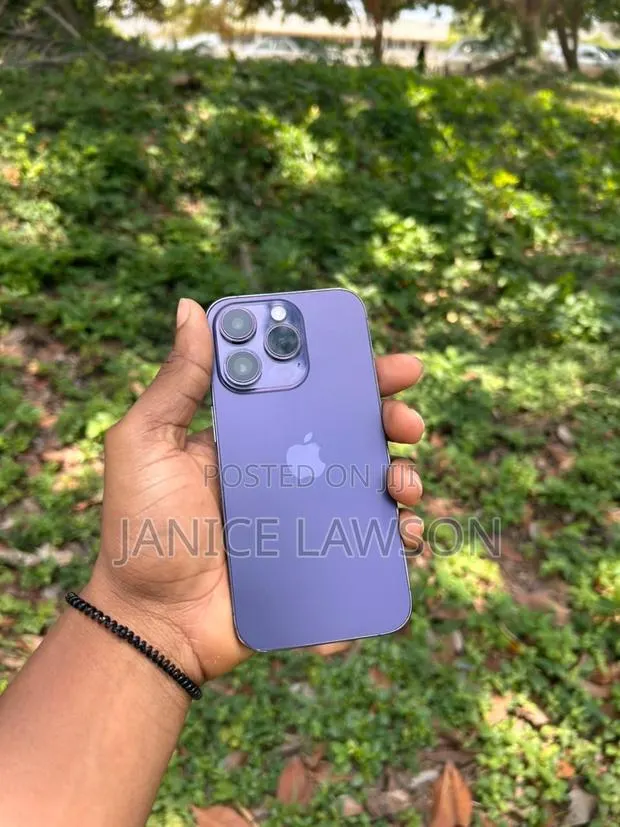 Apple iPhone 14 Pro 128 GB Purple · Photo 1