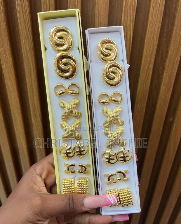 Original English Gold Earrings · Photo 1