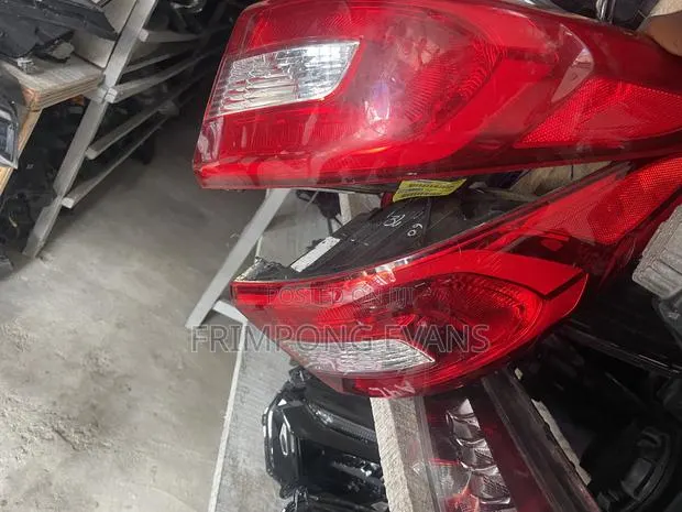 All Kinds of Taillight · Photo 1