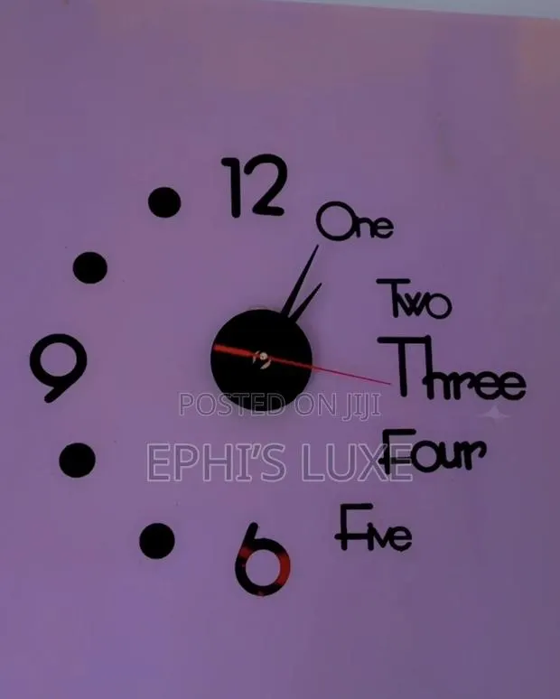 DIY Wall Clock · Photo 1