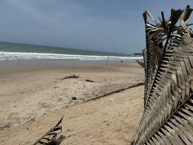 Kokrobite 2 Plots of Beach Land for Sale · Photo 1