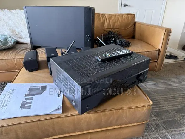 Bose Acoustimass 10 Series v and Yamaha Receiver · Photo 1