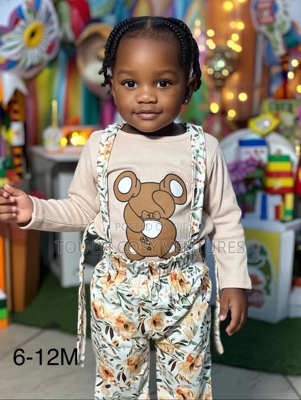 Beige Bear Top Floral Suspender Pants Baby Set (6–12 M) · Photo 1
