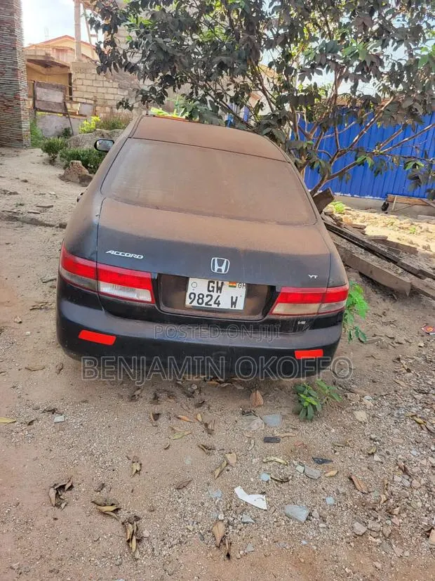 Honda Accord 2.0 Comfort Automatic 2005 Black · Photo 1