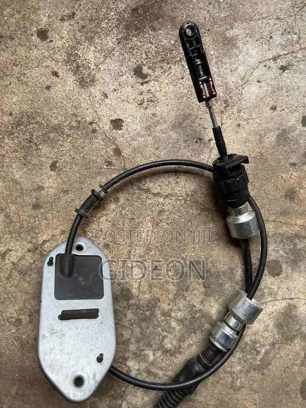RAV 4 2022 Gear Lever Cable · Photo 1
