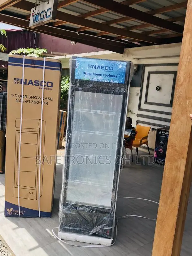 Nasfl400-1dr Glass Singledoor Nasco White Fridge · Photo 1