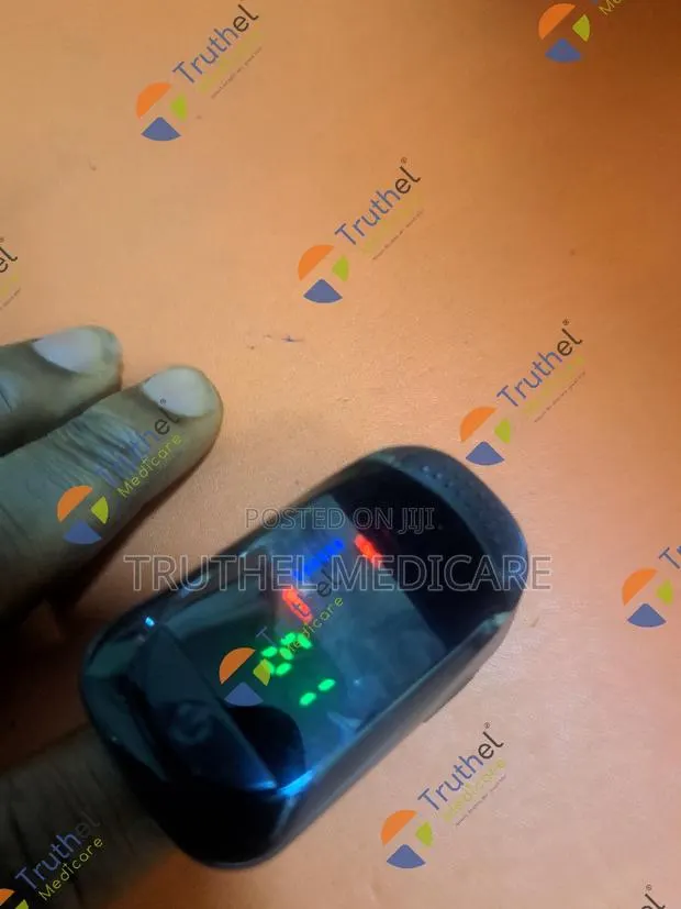 Pulse Oximeter -LCD · Photo 1