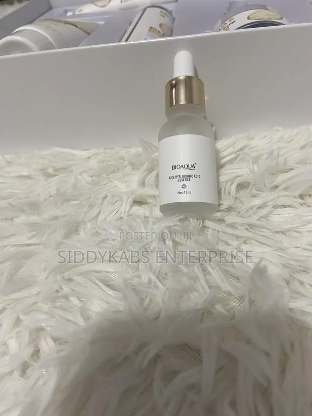 Bioaqua Rice Raw Pulp Essence Serum · Photo 1