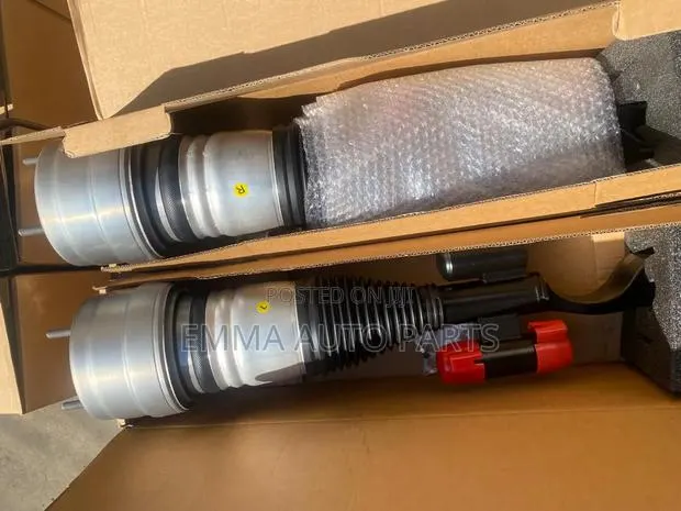 Mercedes-Benz GLC (W253) Front Air Suspension · Photo 1