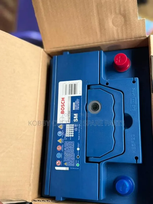 Original Bosch Battery 13 Plate 55 Amhs Available for All Cars · Photo 1
