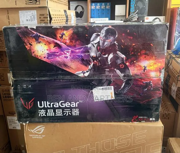 LG Ultragear 27” Qhd, Ips, 180hz, HDR Gaming Monitor · Photo 1