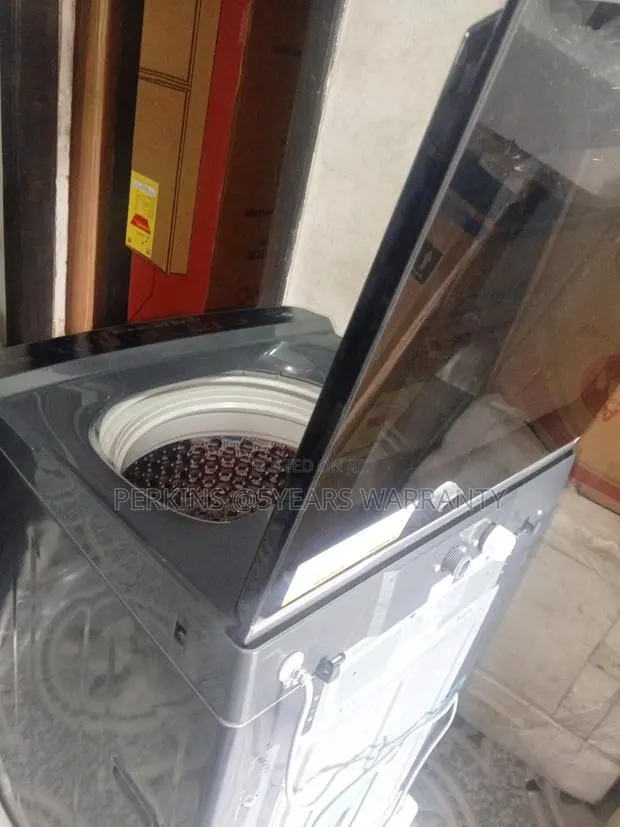 Fine Washing Machine H a 10kg Washing Machine · Photo 1