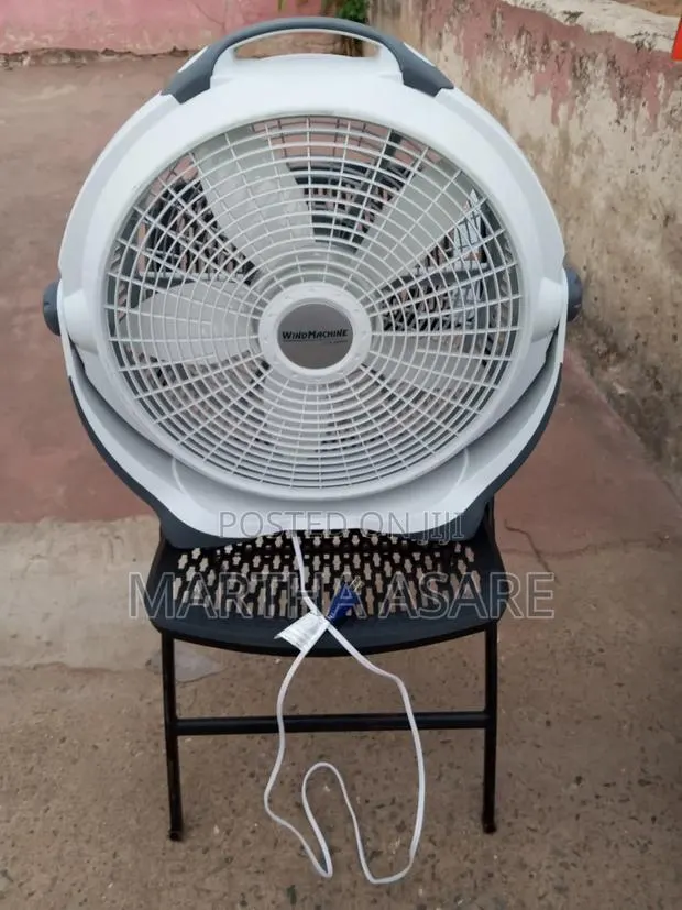 A Lasko Wind Machine 20-Inch Air Circulator Fan · Photo 1