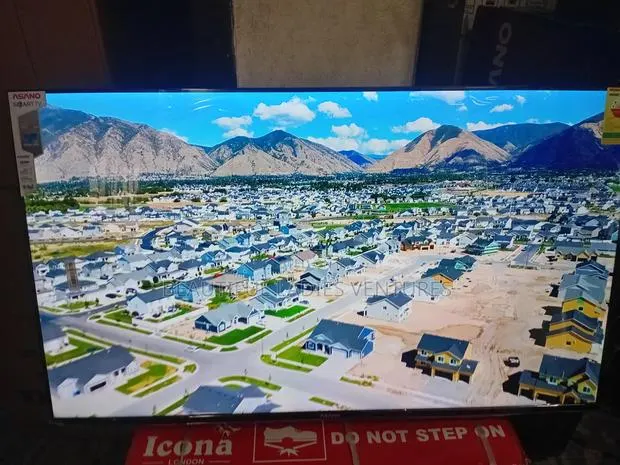 Asano 50” Smart Tv – Modern Entertainment Hub · Photo 1