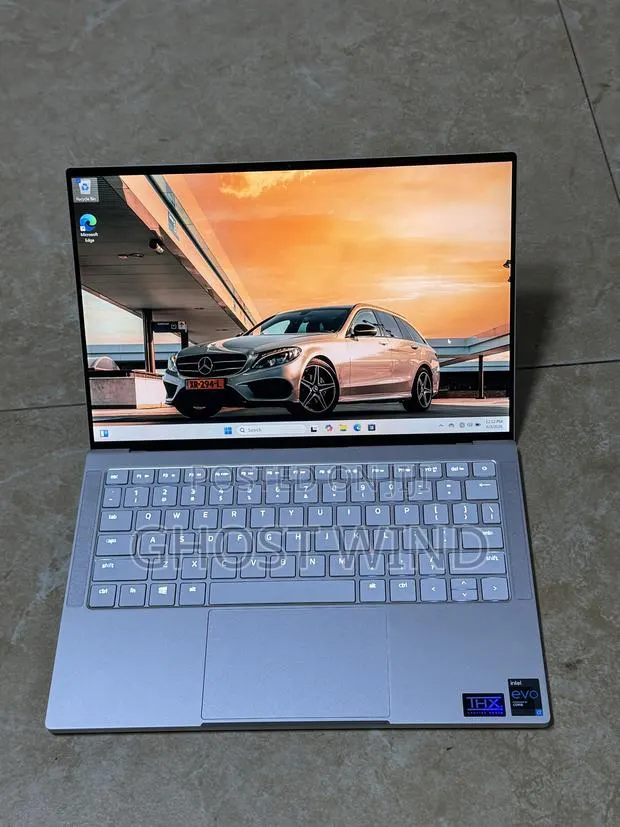 Laptop Razer Blade 16GB Intel Core i7 SSD 256GB · Photo 1