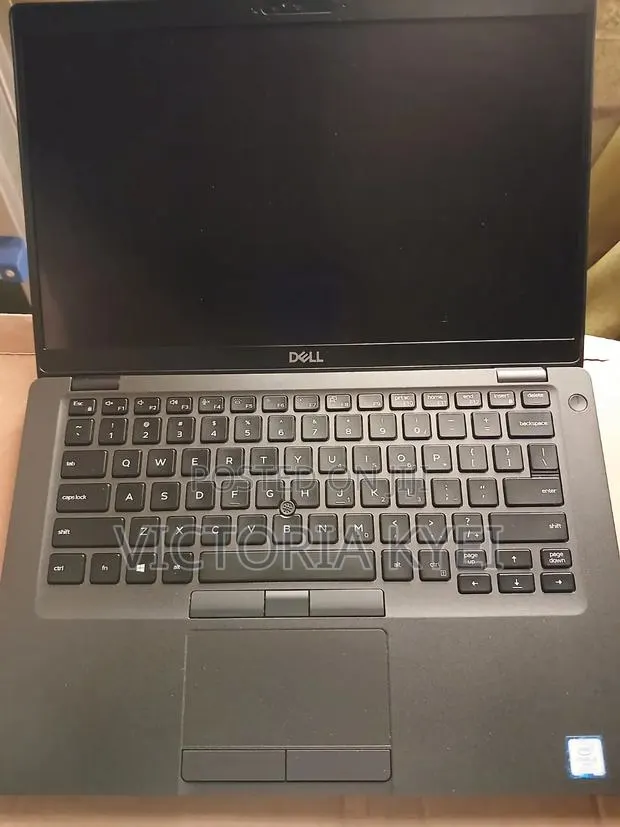 Laptop Dell Latitude 5400 8GB Intel Core i5 SSD 256GB · Photo 1