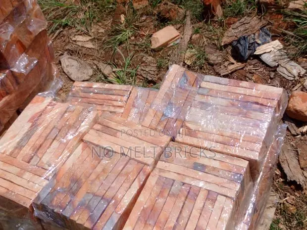 Package Wall Clay Red Tiles · Photo 1