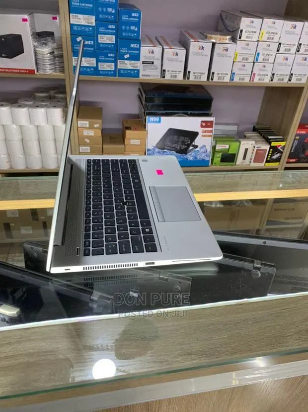 Laptop HP EliteBook 840 G3 8GB Intel Core I5 SSD 256GB · Photo 1