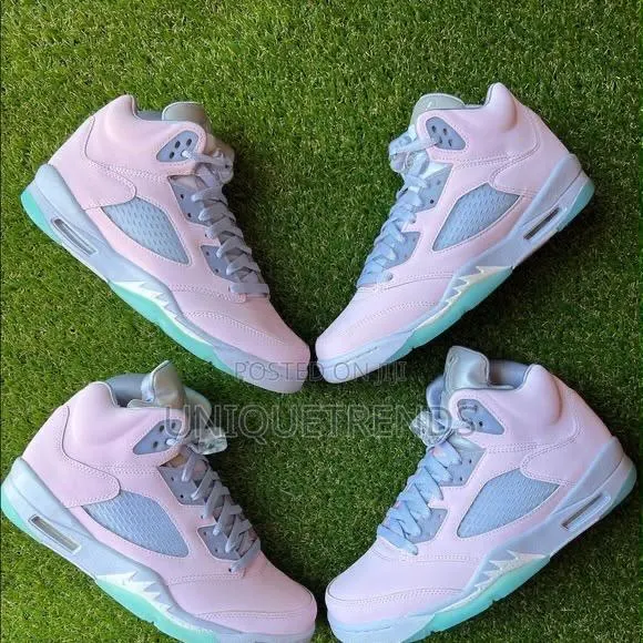 NIKE Air Jordan 5 Retro SE ‘Regal Pink’ · Photo 1