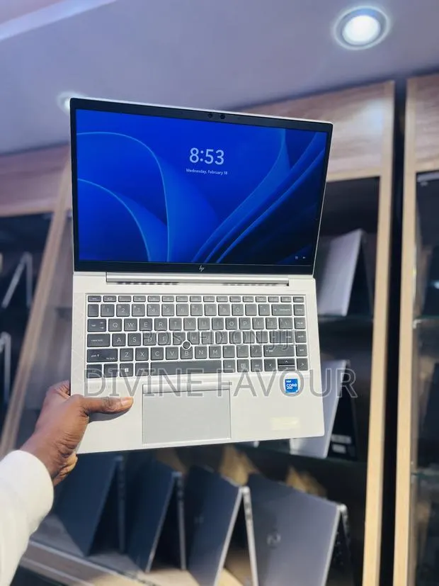 Laptop HP EliteBook 840 G8 8GB Intel Core i5 SSD 256GB · Photo 1