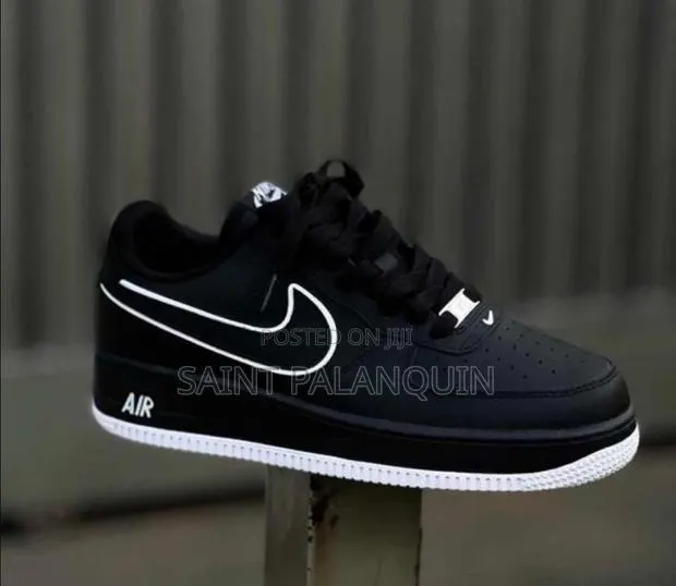 Nike Airforce1 07 · Photo 1