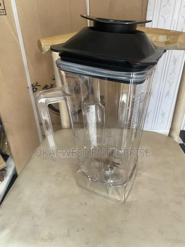 Silver Crest Blade Cup 2liters · Photo 1