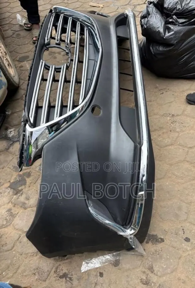 Mazda CX-9 2016–2023 Complete Front Bumper · Photo 1