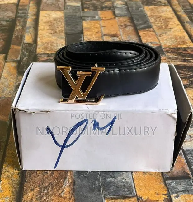 Louis Vuitton Heritage Studded Belt · Photo 1