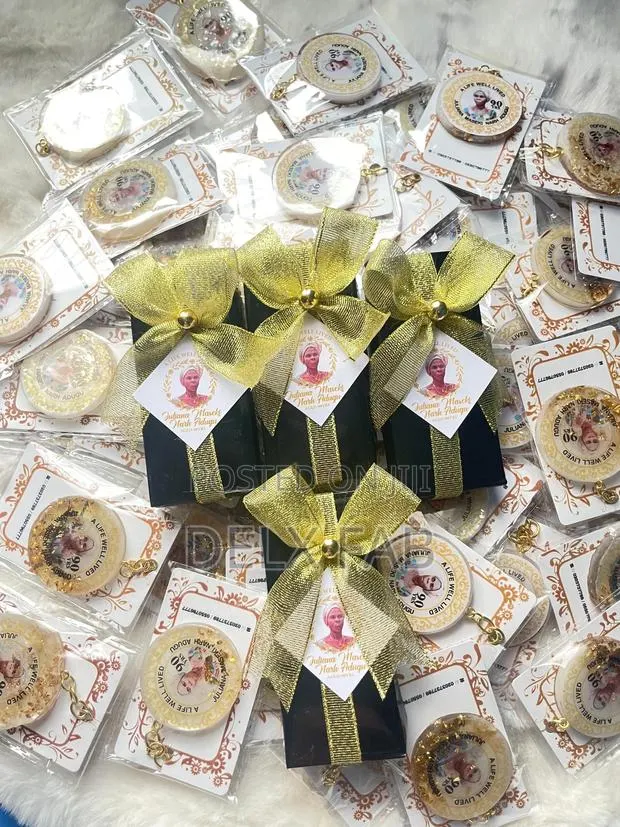Souvenirs For All Occasions · Photo 1
