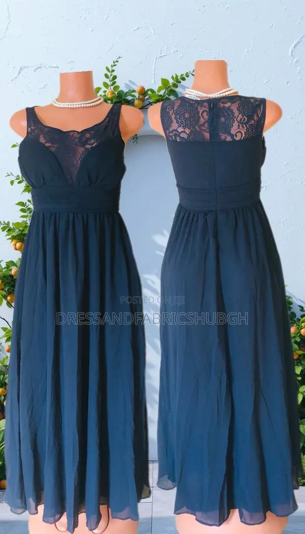 Ladies Dresses · Photo 1