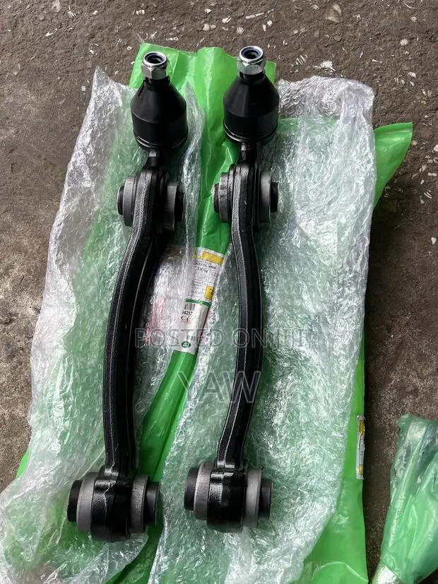 Range Rover Sport 2013-2021 Front Lower Control Arms · Photo 1