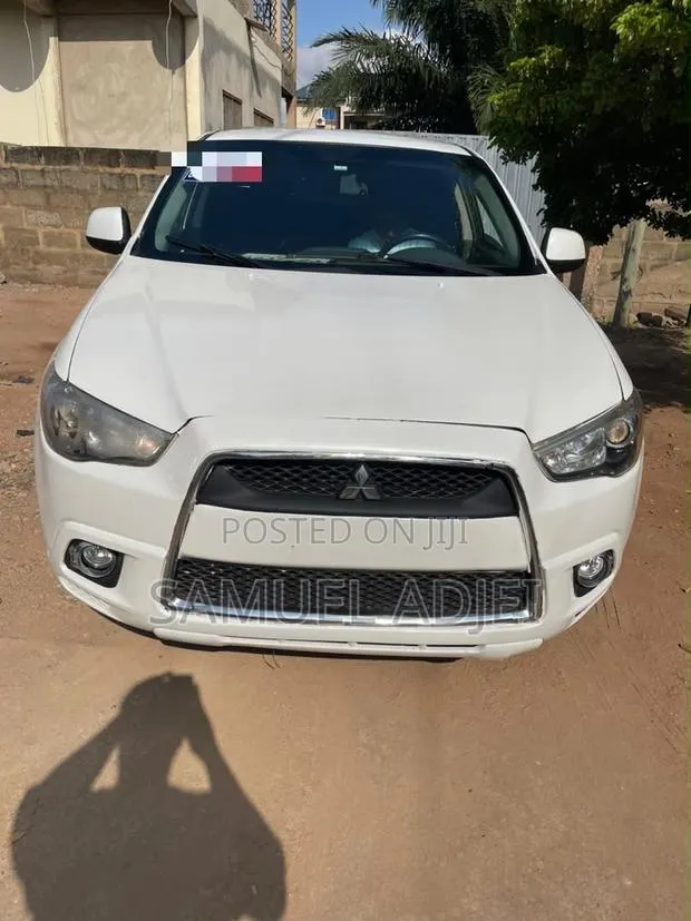 Mitsubishi Outlander 2016 White · Photo 1