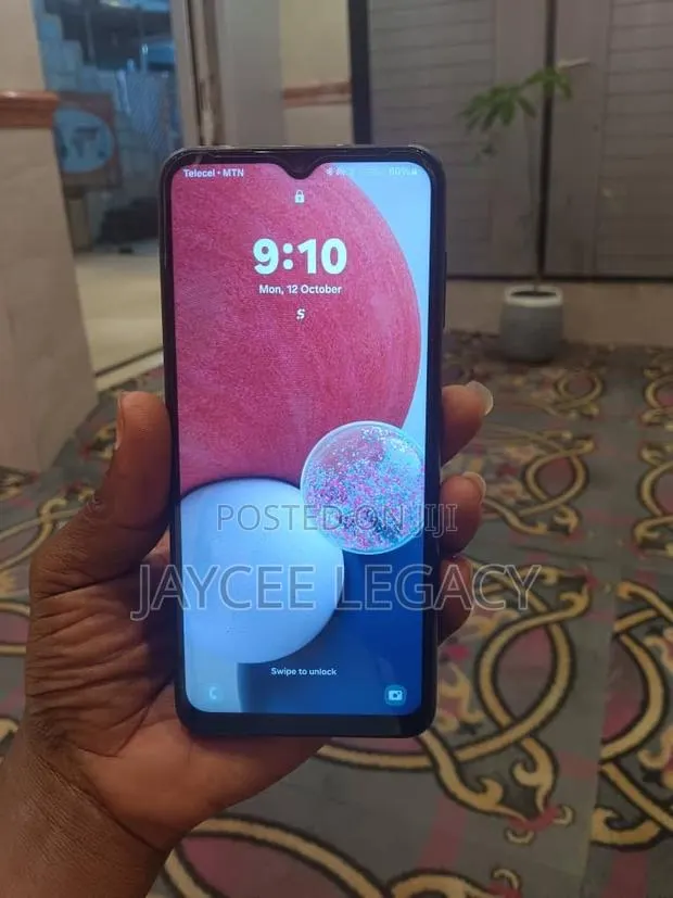 Samsung Galaxy A13 64 GB Black · Photo 1