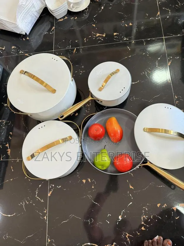 High Quality Ceramic Cookware 8pcs · Photo 4
