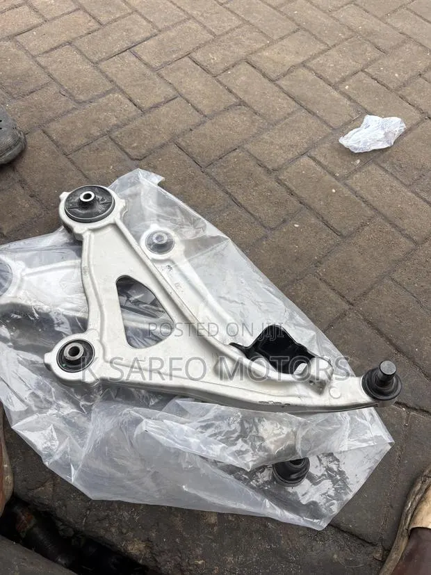 Nissan Pathfinder 2013,14,15,16,17,18,19,20,21,22 Lower Arm · Photo 1